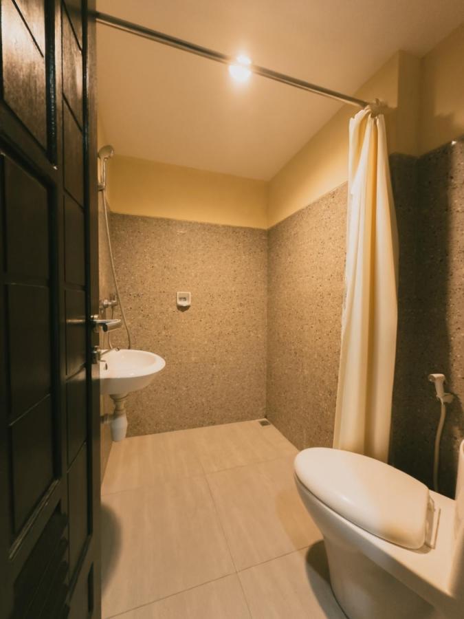 Mess Mt Haryono Motel Sampit Eksteriør bilde